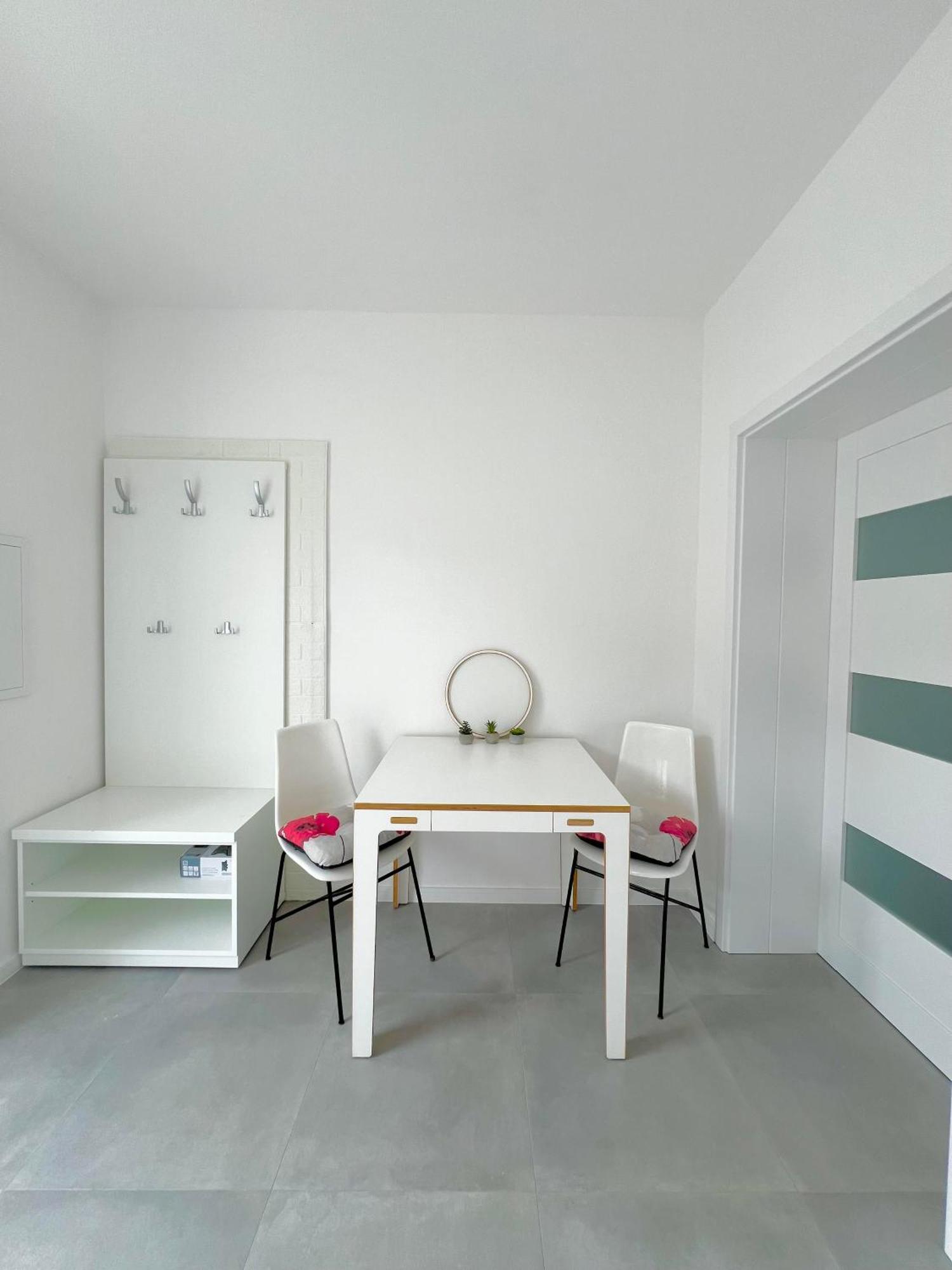 2 Moderne Apartmany 19 A 95 V Sukromi V Centre Mesta Turčianske Teplice Esterno foto