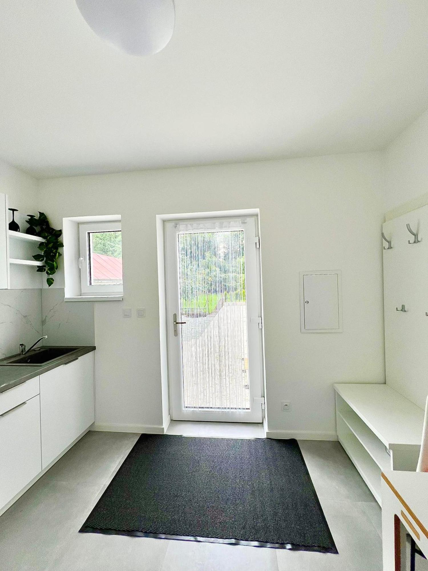 2 Moderne Apartmany 19 A 95 V Sukromi V Centre Mesta Turčianske Teplice Esterno foto